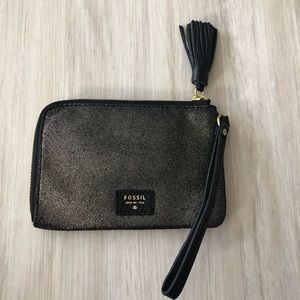 ❌NOT FOR SALE❌ Tara wristlet gold/black zip around
